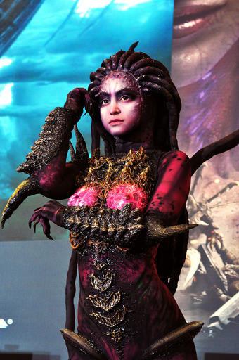 StarCraft II: Wings of Liberty - Зерги атакуют! Премьера StarCraft II: Heart of the Swarm в Москве StarCraft II: Wings of Liberty - Зерги атакуют! Премьера StarCraft II: Heart of the Swarm в Москве